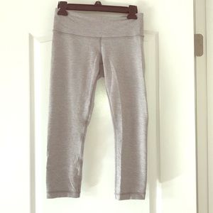 Lululemon Heather Gray Capri Leggings